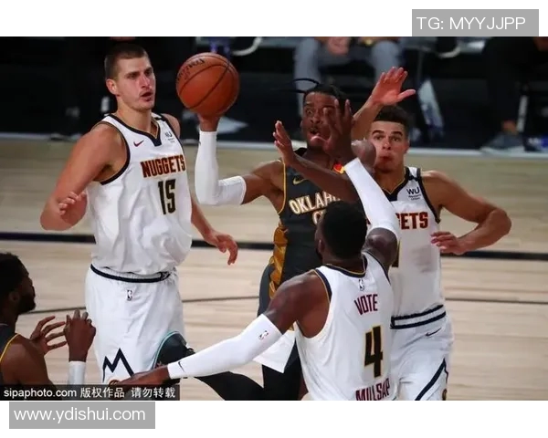 火箭与雷霆激战正酣视频直播带你感受篮球魅力与激情对决